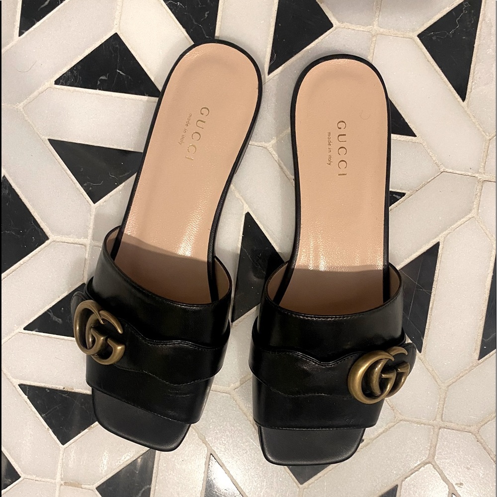 Brand NEW Gucci Leather slides!!!